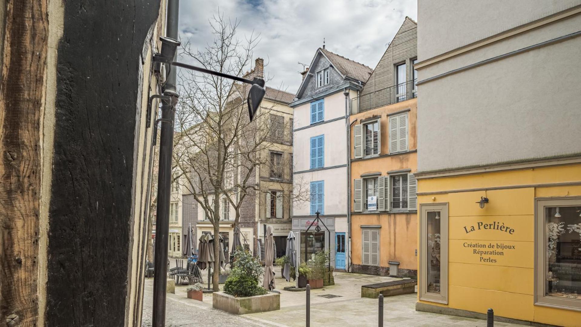 Le Logis Des Perles 1 - Emplacement Ideal - 4 Pers Troyes Zewnętrze zdjęcie